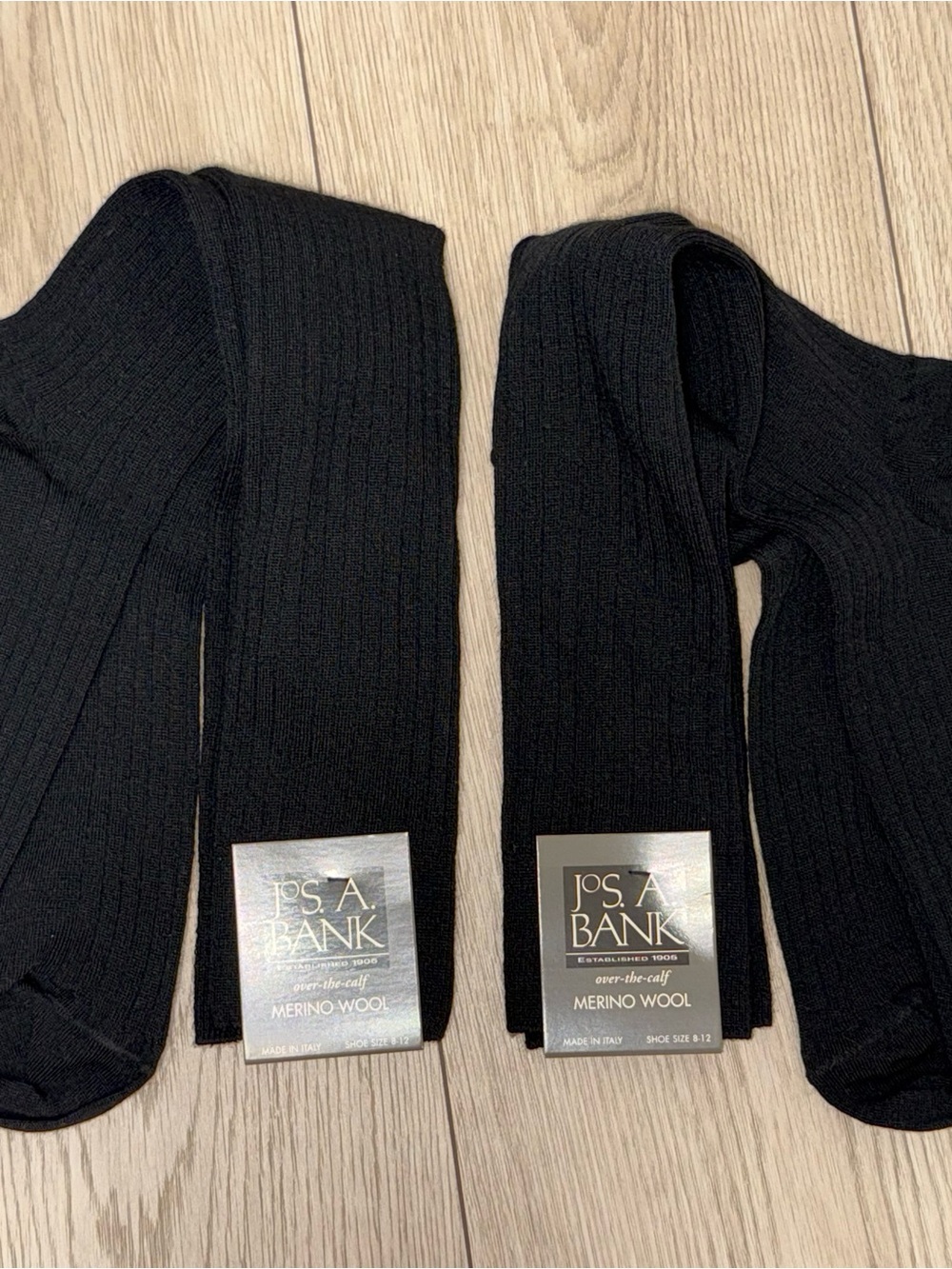 Jos. A. Bank Black Ribbed Merino Wool Over-The-Calf Socks - Pair Shoe size 8-12